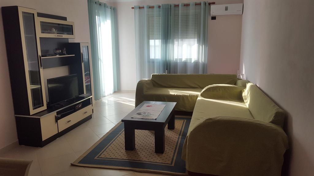 Faik Shehu Apartments Durrës Extérieur photo