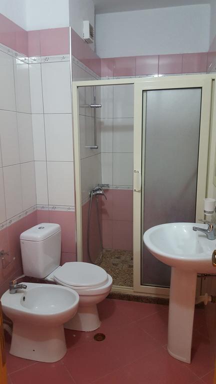 Faik Shehu Apartments Durrës Extérieur photo