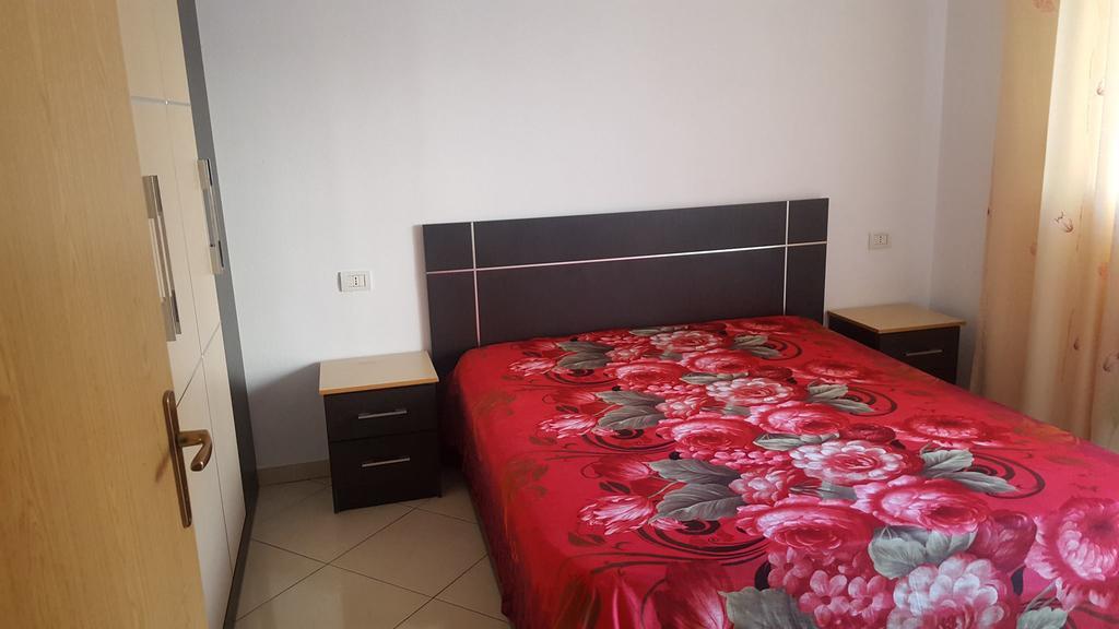 Faik Shehu Apartments Durrës Extérieur photo