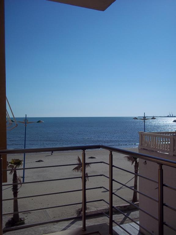 Faik Shehu Apartments Durrës Extérieur photo