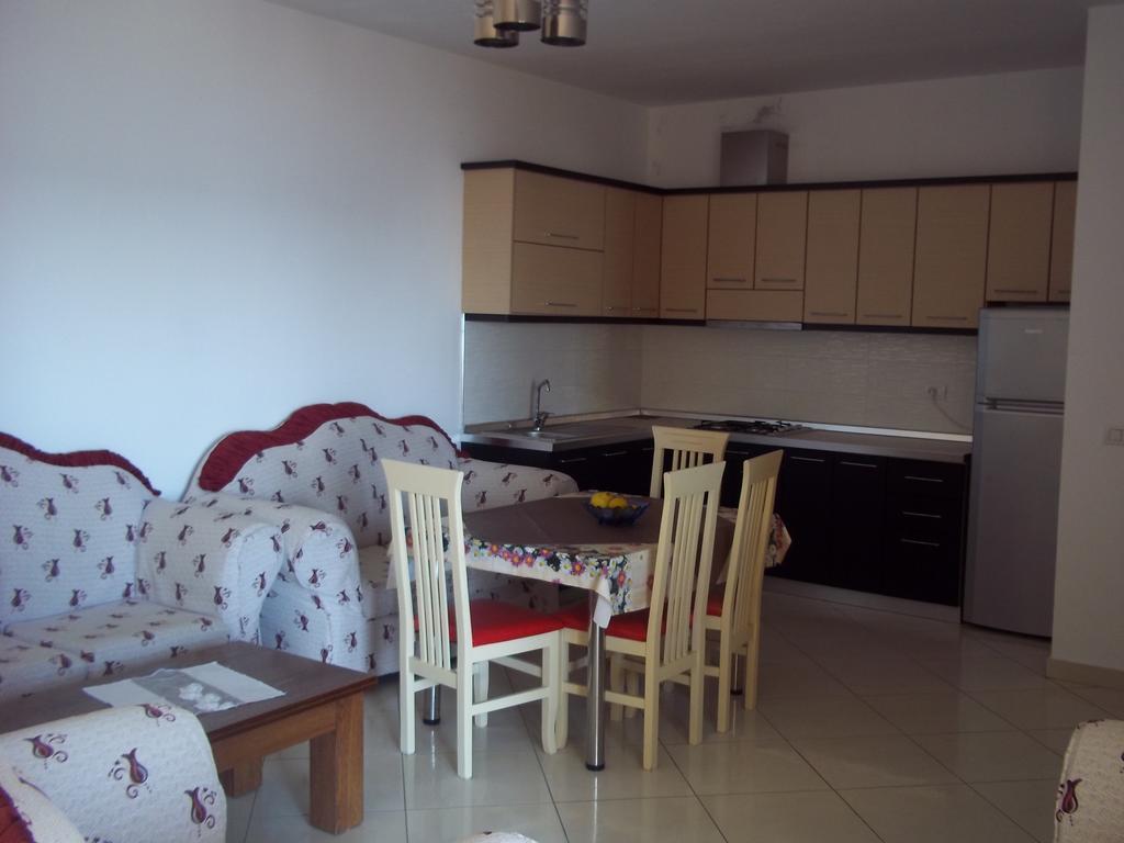 Faik Shehu Apartments Durrës Extérieur photo
